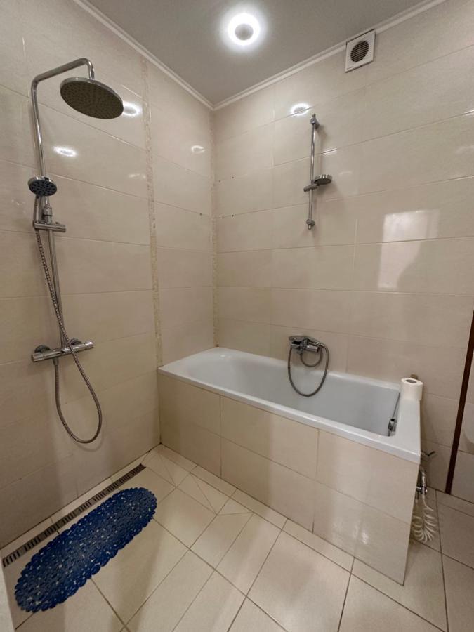 New Central 2Room Apartment Lwów Zewnętrze zdjęcie